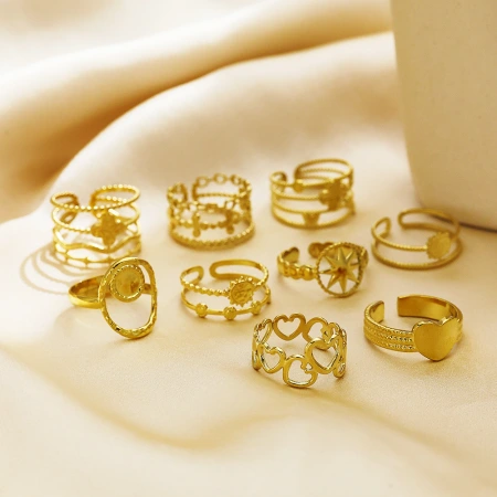 European and American INS style stainless steel ring plated with 18k gold, versatile open ring, heart-shaped eight-pointed star titanium steel ring for women European and American INS style stainless steel ring plated with 18k gold, versatile open ring, heart-shaped eight-pointed star titanium steel ring for women